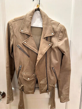 VEDA Leather Moto Jacket in Grey